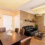 Tamara\'S Apartment